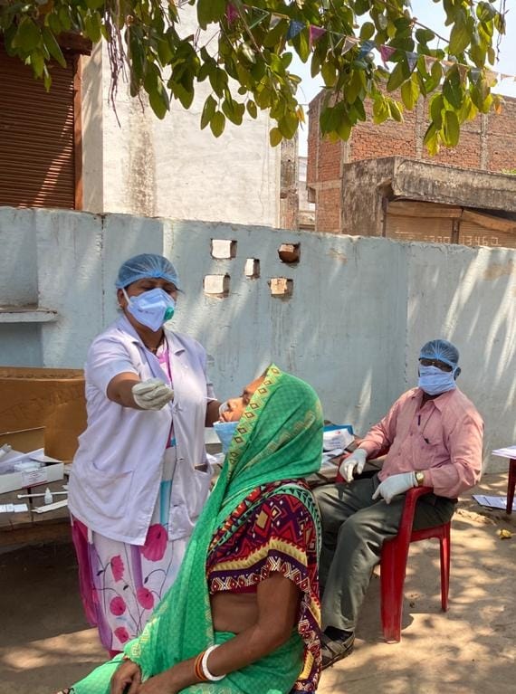 रायपुर में  कोरोना मरीज़ों के उपचार के लिये युद्धस्तर पर प्रयास :  ऑक्सीजन बेड्स की संख्या 7 सौ तक बढ़ाने की का काम पूरा