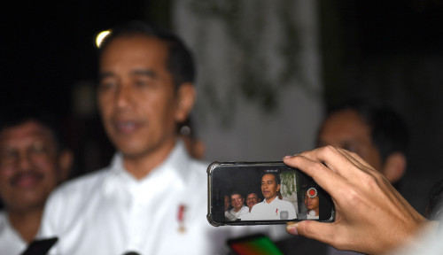 Jokowi Minta Wartawan Jangan Tanya Revisi UU KPK Kepadanya Lagi