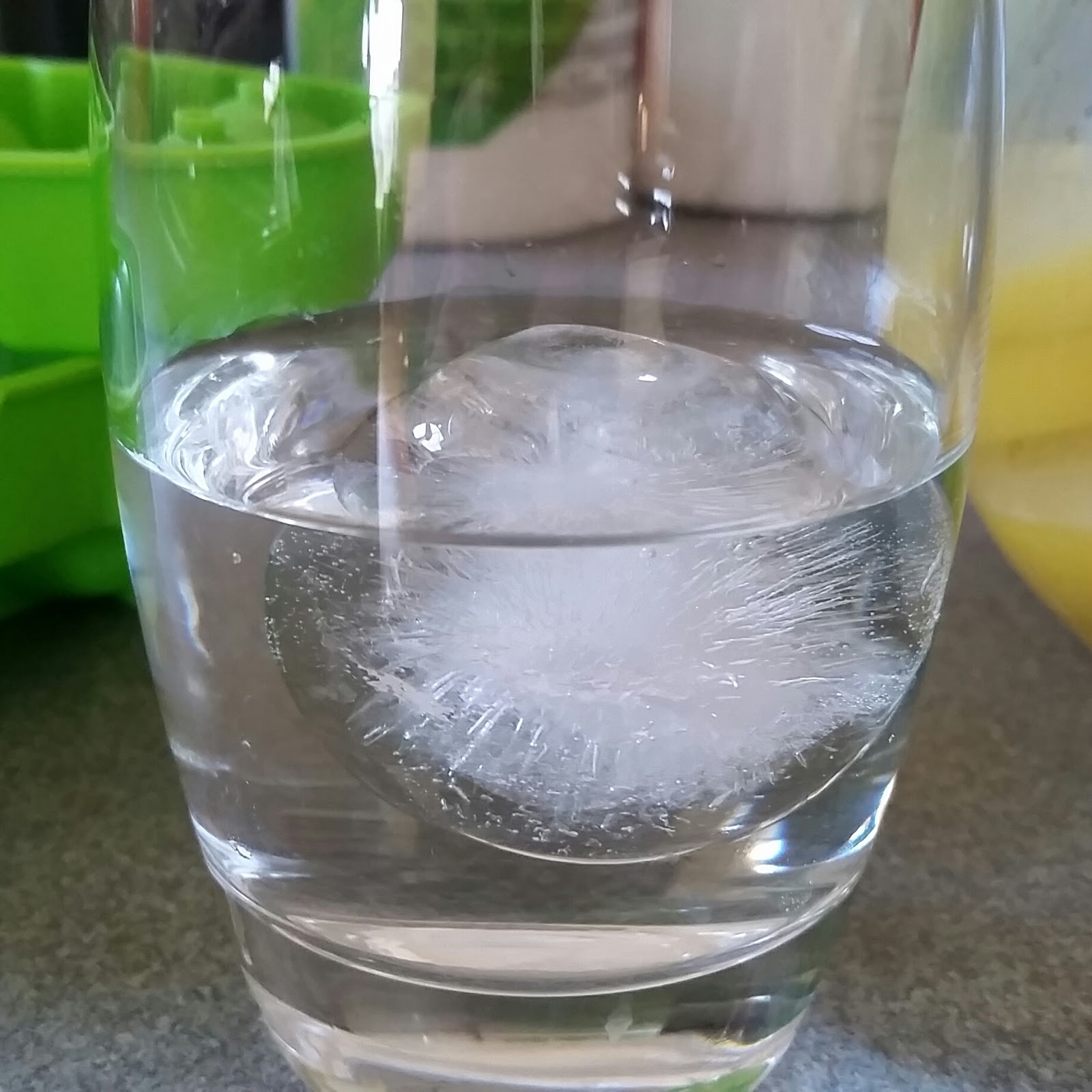 Giveaway Guy Ice balls are great for drinks [giveaway]