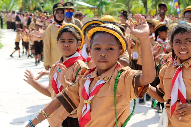 ekskul dan organisasi di sekolah