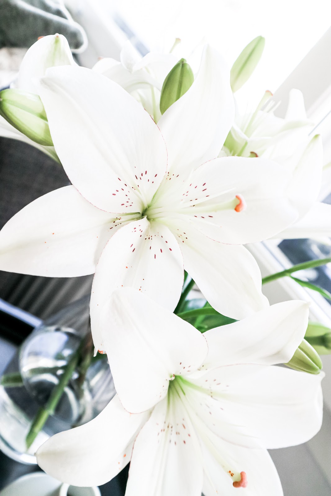 Big mamas home by Jenni S, Etsinnässä jotain uutta olohuoneeseen, sivupöytä, pikkupöytä, sisustus, inspiraatio