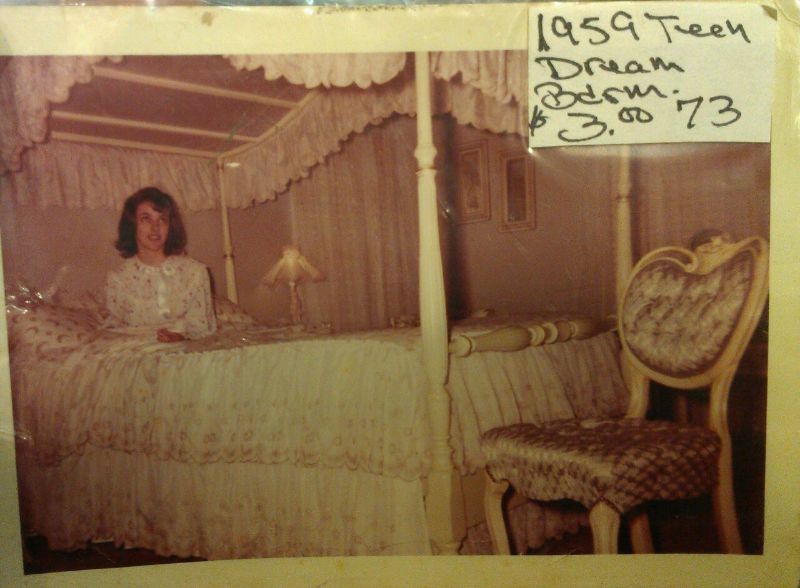 30 Cool Pics Capture People on the Beds in the 1950s Vintage Everyday