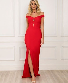 O vestido vermelho é um look que atrai muito e é  bastante elegante. Mais muitas pessoas não gostam do vermelho por ser uma cor ousada, o vermelho torna a mulher mais feminina. Veja alguns modelos de vestidos vermelho: