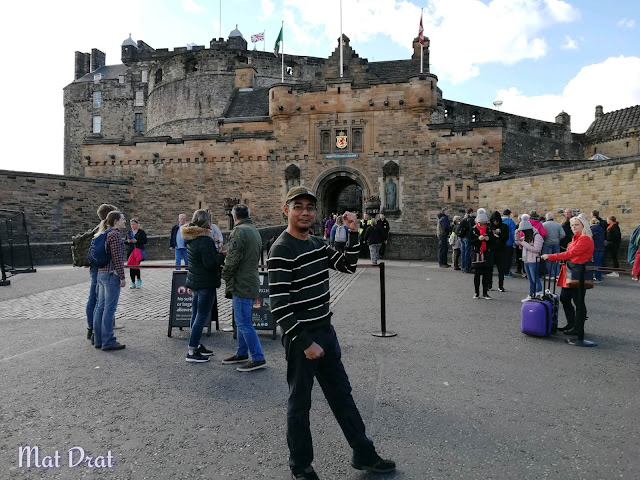 Edinburgh Castle dan Edinburgh Old Town Edinburgh Castle dan Edinburgh Old Town