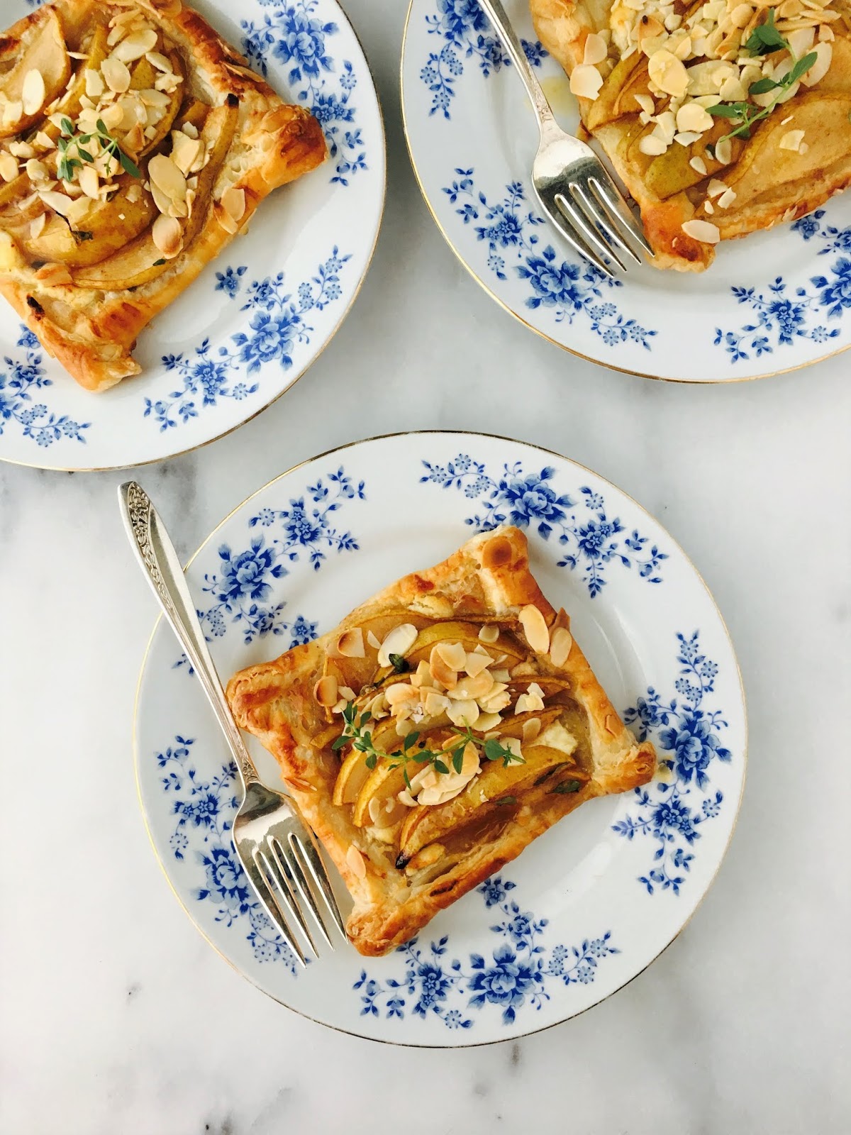 sweetsugarbean Pear and Goat Cheese Tartlets with Honey Drizzle