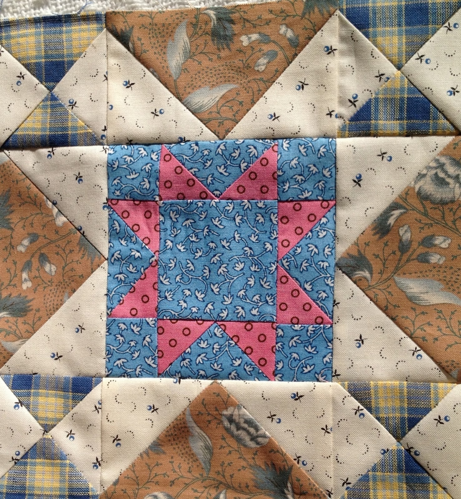 Small Quilts and Doll Quilts Lori's Doll QuiltALong