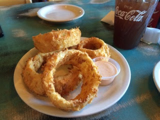 Wobbly Boots Roadhouse, Lake of the Ozarks, onion rings