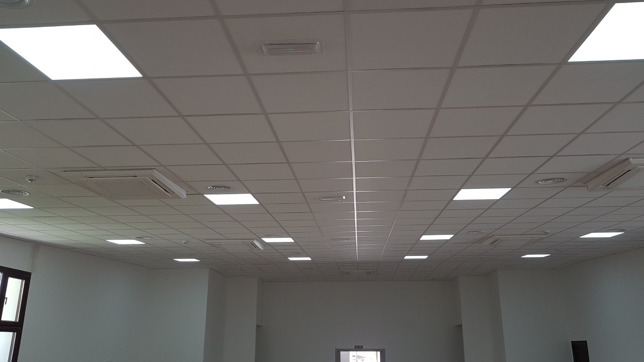 Incopac 90: FALSOS TECHOS DESMONTABLES Y CONTINUOS