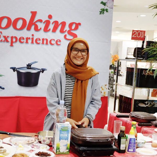 Memasak Nasi Kebuli yang Praktis, Lezat dan Sehat Bersama Happycall Indonesia dan Sogo Department Stores 