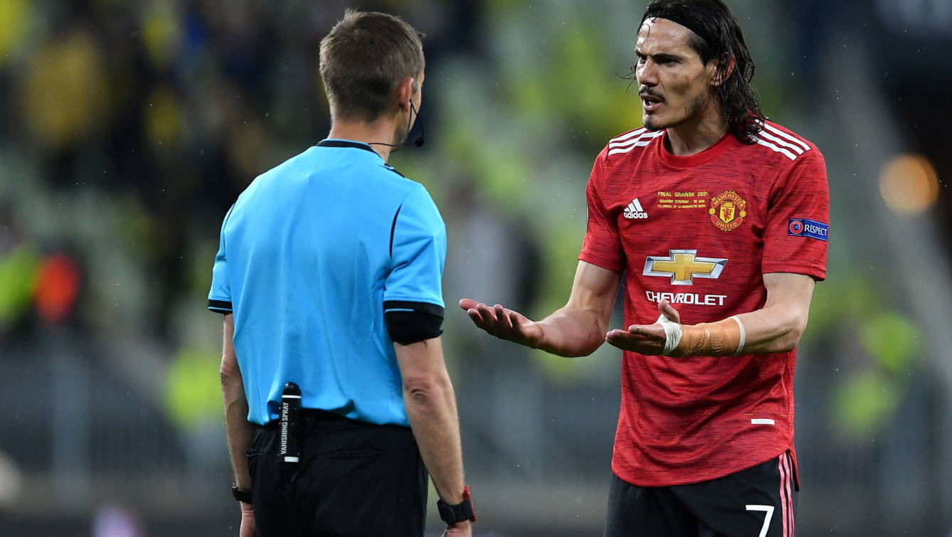 Law 5 - The Referee: Analysis: Clément Turpin's performance in the EL Final Law 5 - The Referee: Analysis: Clément Turpin's performance in the EL Final