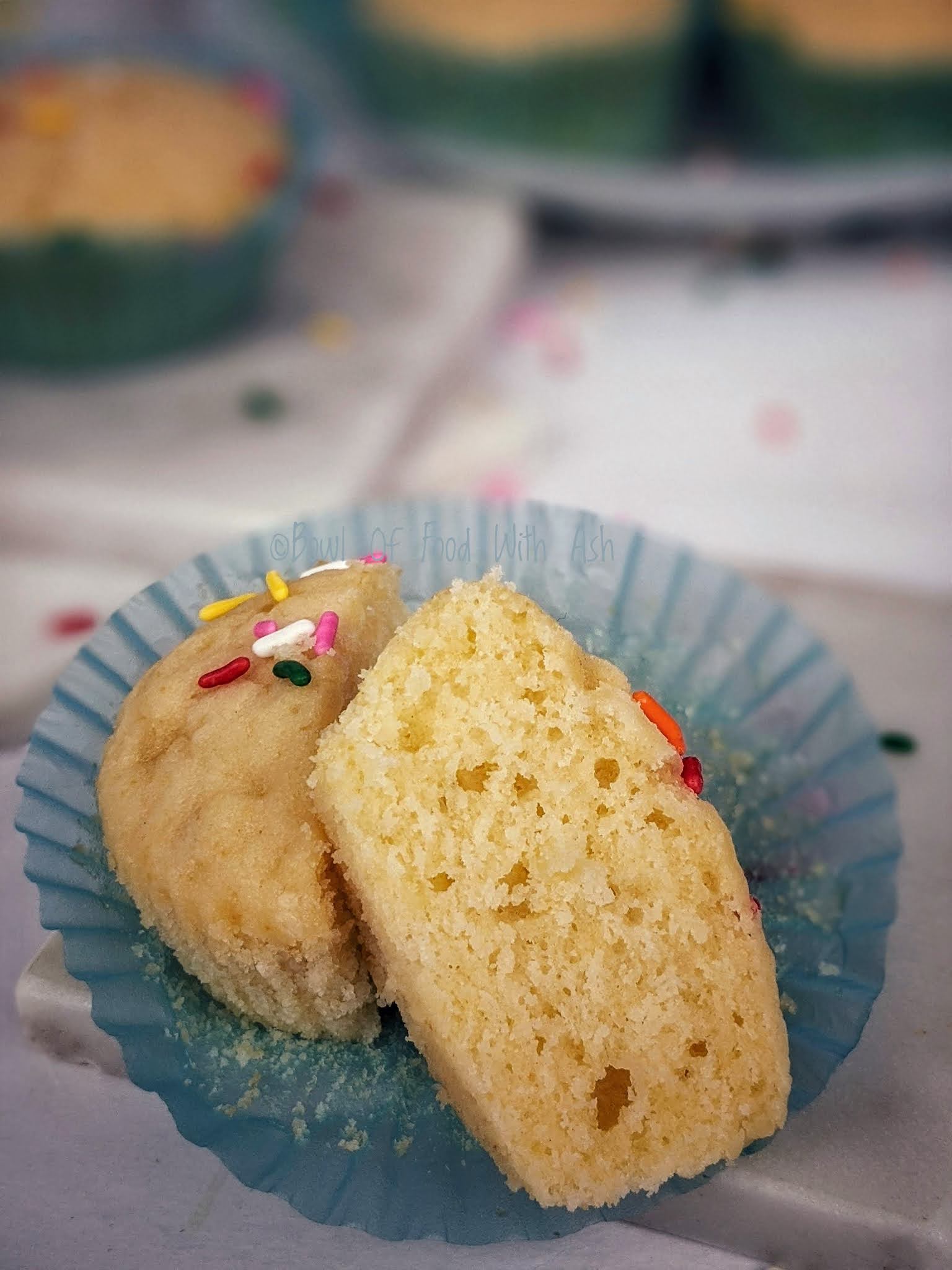 Vanilla CupCakes Recipe | How To Make Best Basic Vanilla CupCakes Vanilla CupCakes Recipe | How To Make Best Basic Vanilla CupCakes
