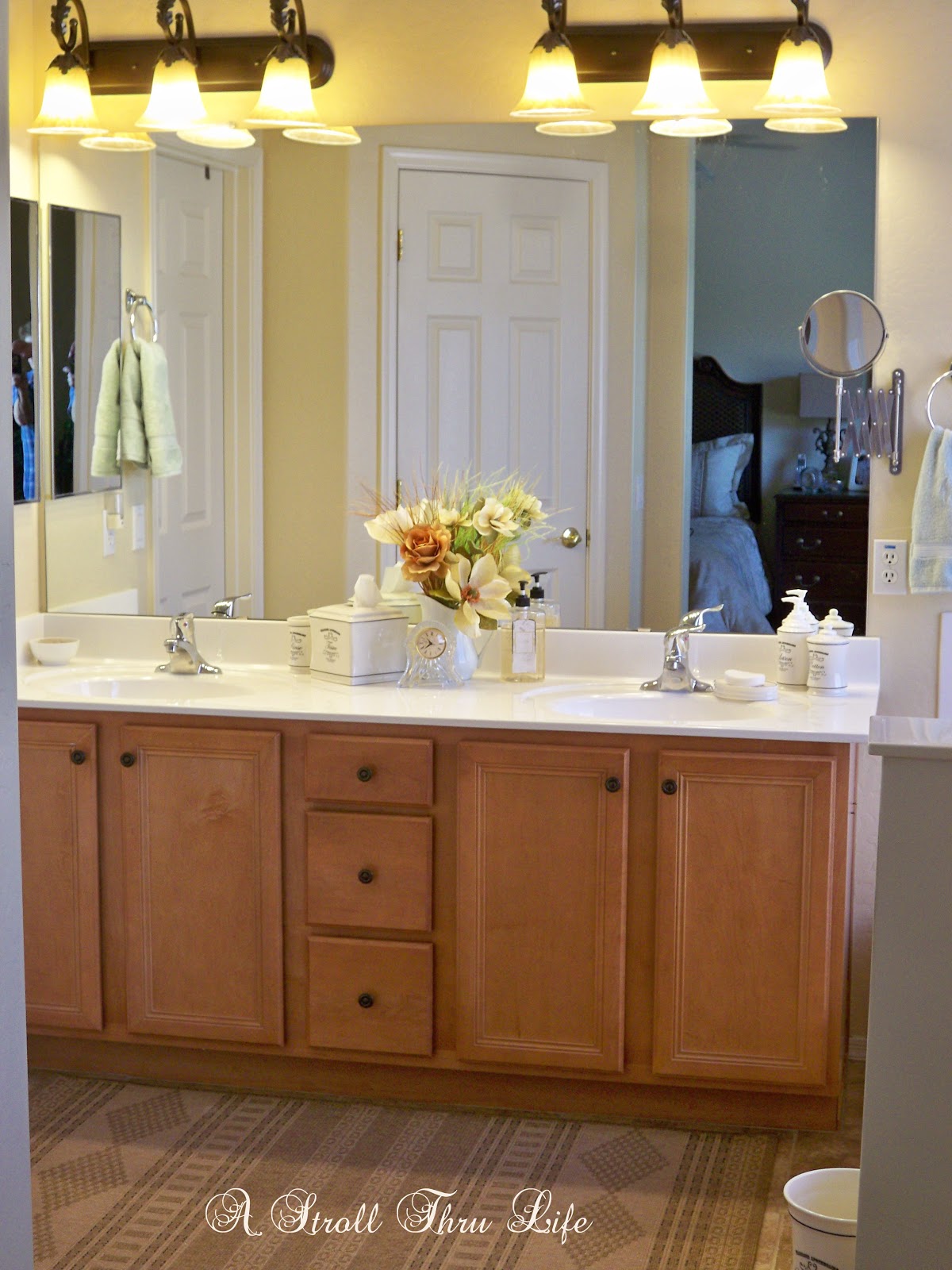 Simple Decor for the Master Bath Adding a touch of elegance to the bathroom - www.astrollthrulife.net