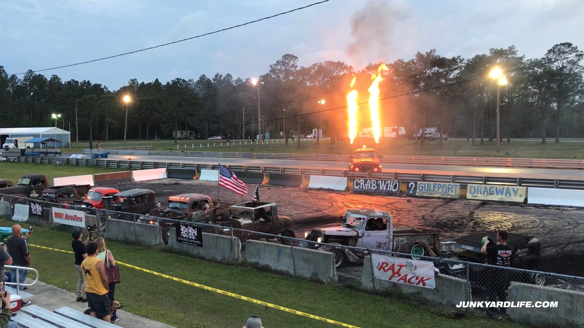 Junkyard Life Classic Cars, Muscle Cars, Barn finds, Hot rods and part