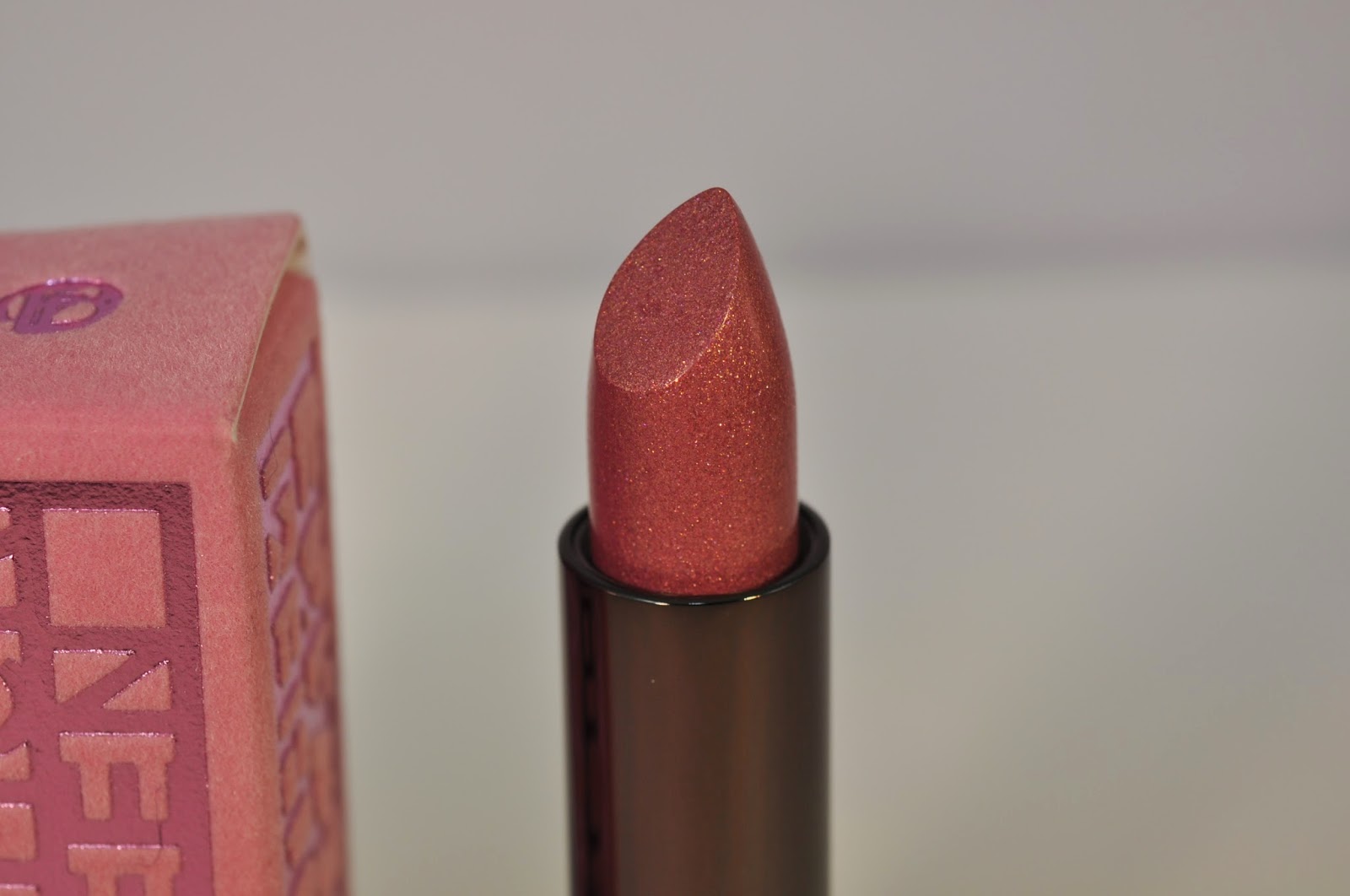 2 Chanel Rouge Coco Flash Sample Set Red Cosmetic  Maybelline eye  studio, Makeup storage bag, Cosmetics gift