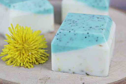 How to Make Dandelion Soap Recipe With Melt and Pour Soap - Everything  Pretty