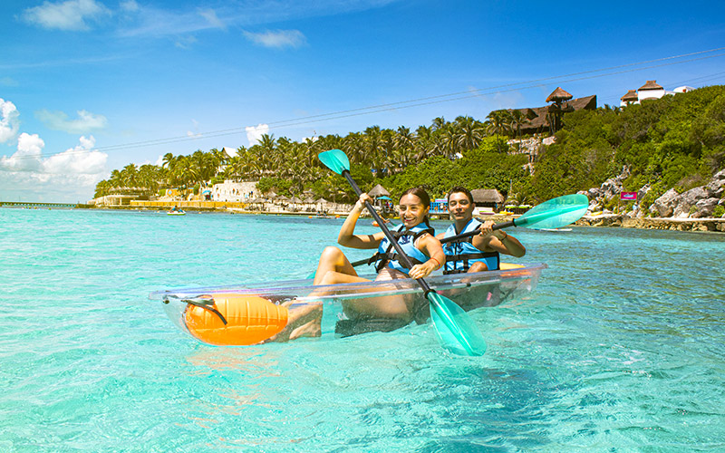 Kayak in Isla Mujeres