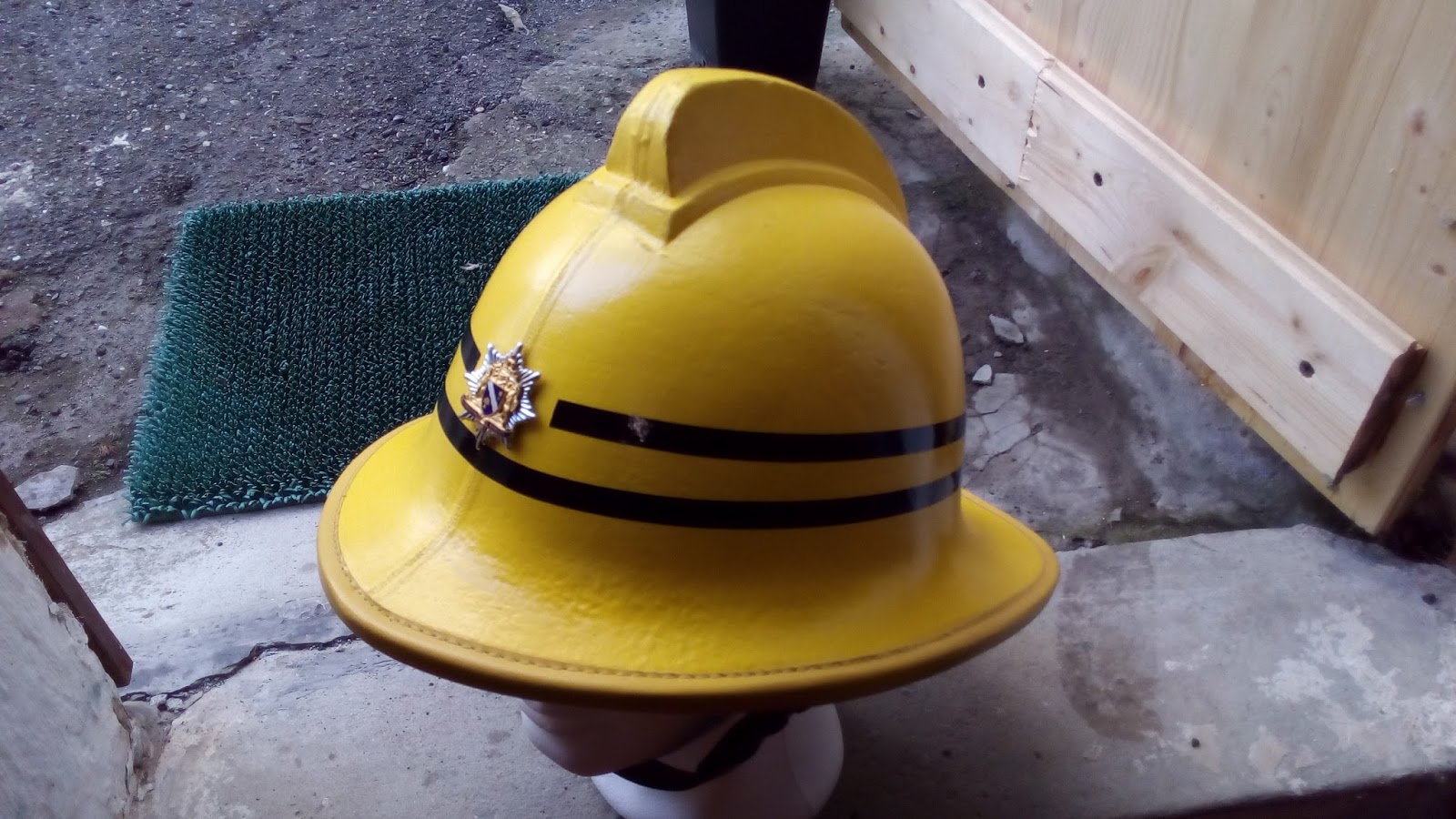 World Firefighter Helmets Il Casco Cromwell F335 Middlsex Style in