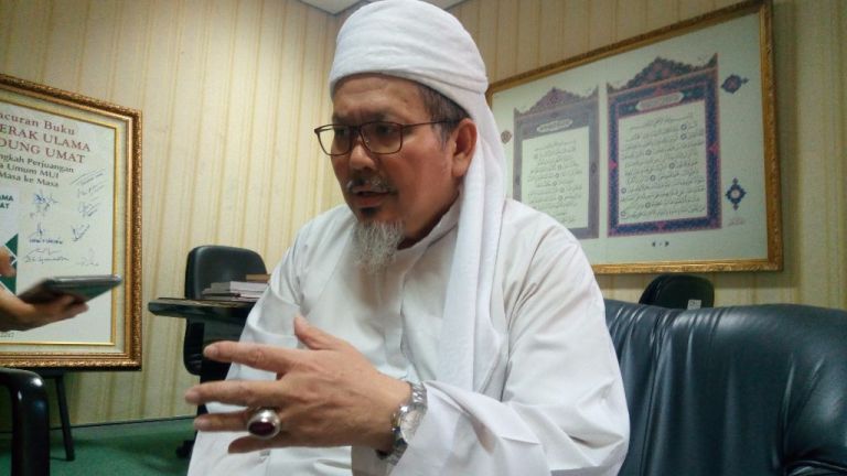 Dukung Anies jadi Presiden, Tengku Zul: 2024 Rakyat Menantimu Dukung Anies jadi Presiden, Tengku Zul: 2024 Rakyat Menantimu