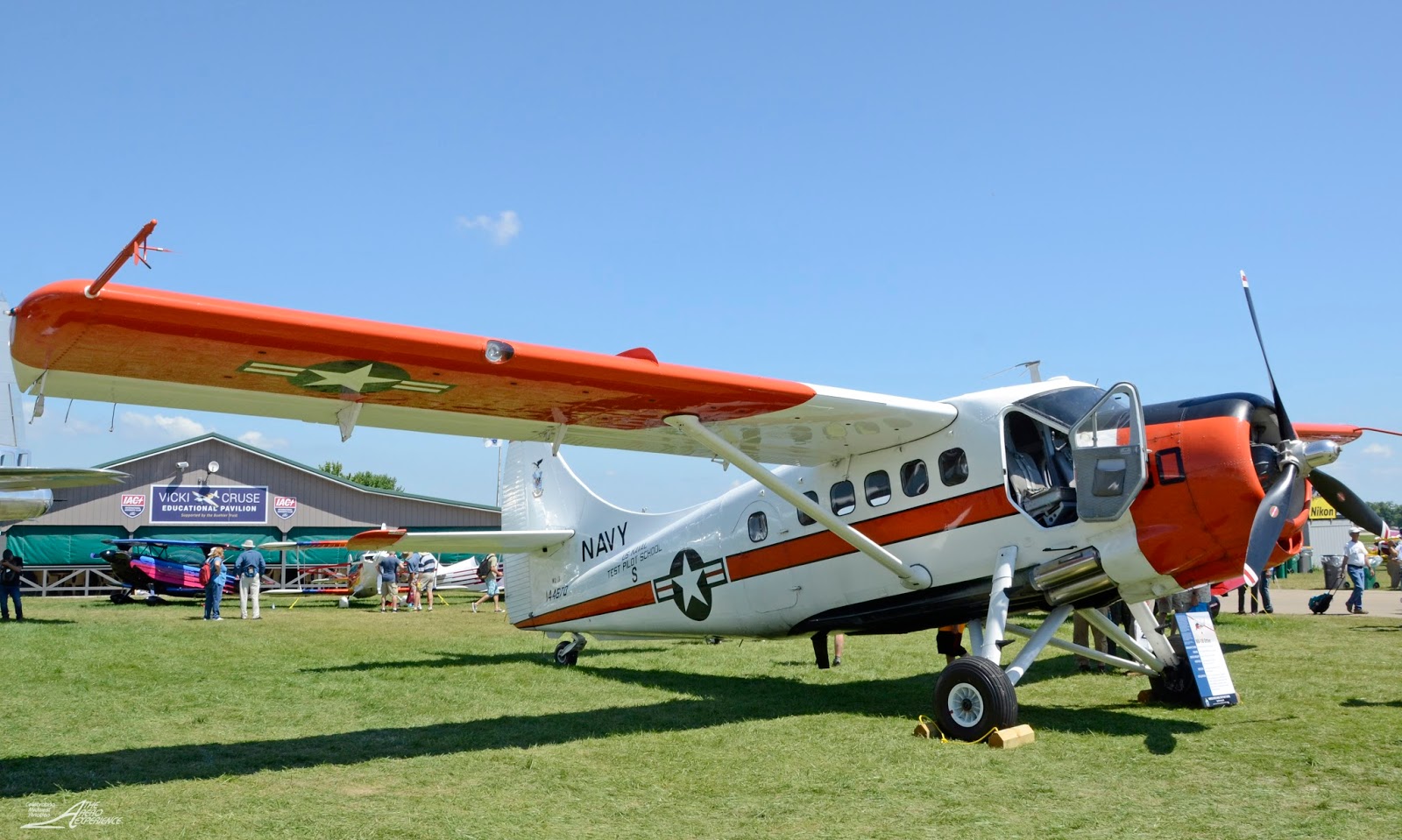 TOP AIR SHOW PERFORMERS COMMIT TO EAA AIRVENTURE OSHKOSH 2019