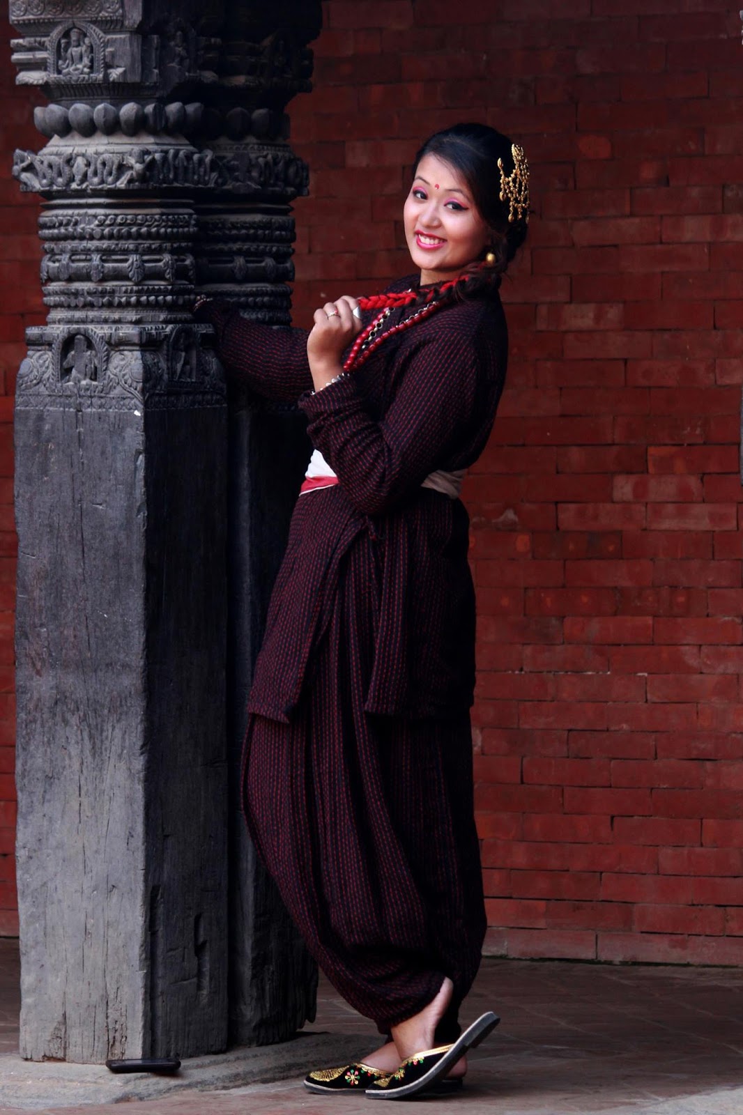 ModaRashmi The Newar accessories