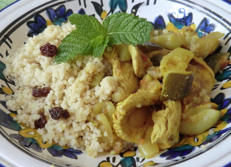 Tajine de dinde aux courgettes et citrons confits et semoule de