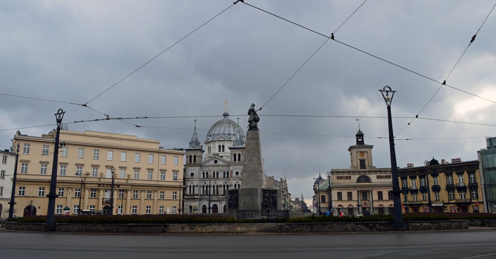 Spacerowa Łódź cz. II - Piotrkowska, Plac Wolności