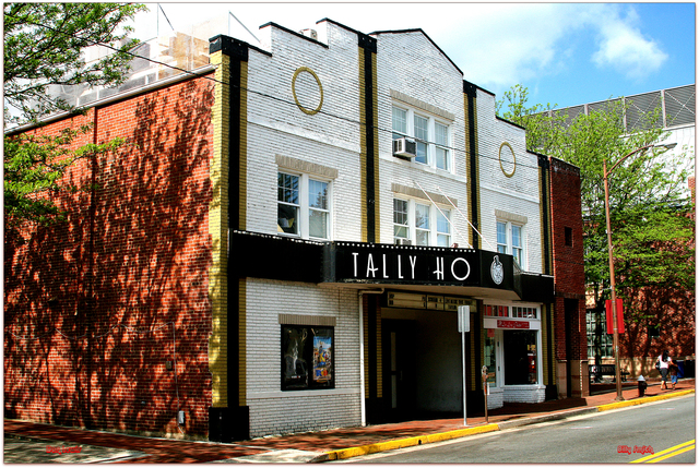 Tally Ho!: The Tally Ho Movie Theater In Leesburg Virginia Has No