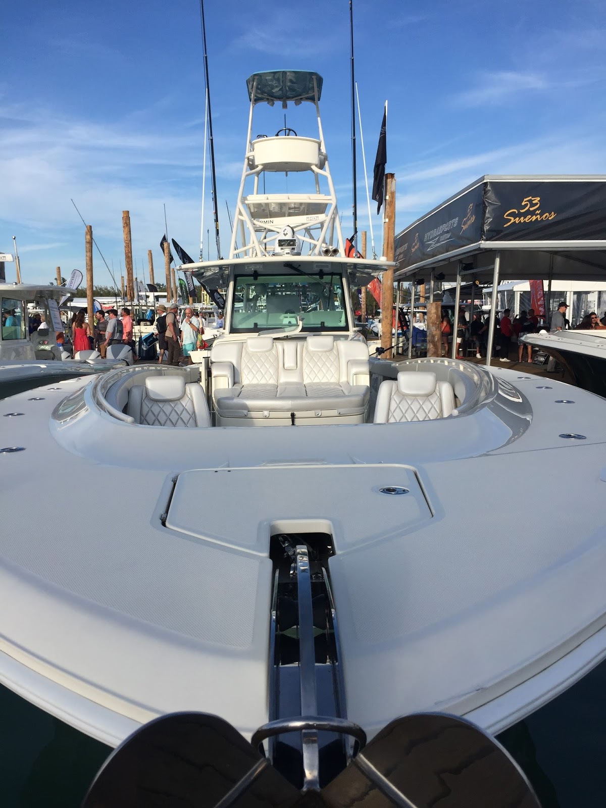 boat show in miami capt n hook miami boat show boat show in miami capt n hook miami boat show