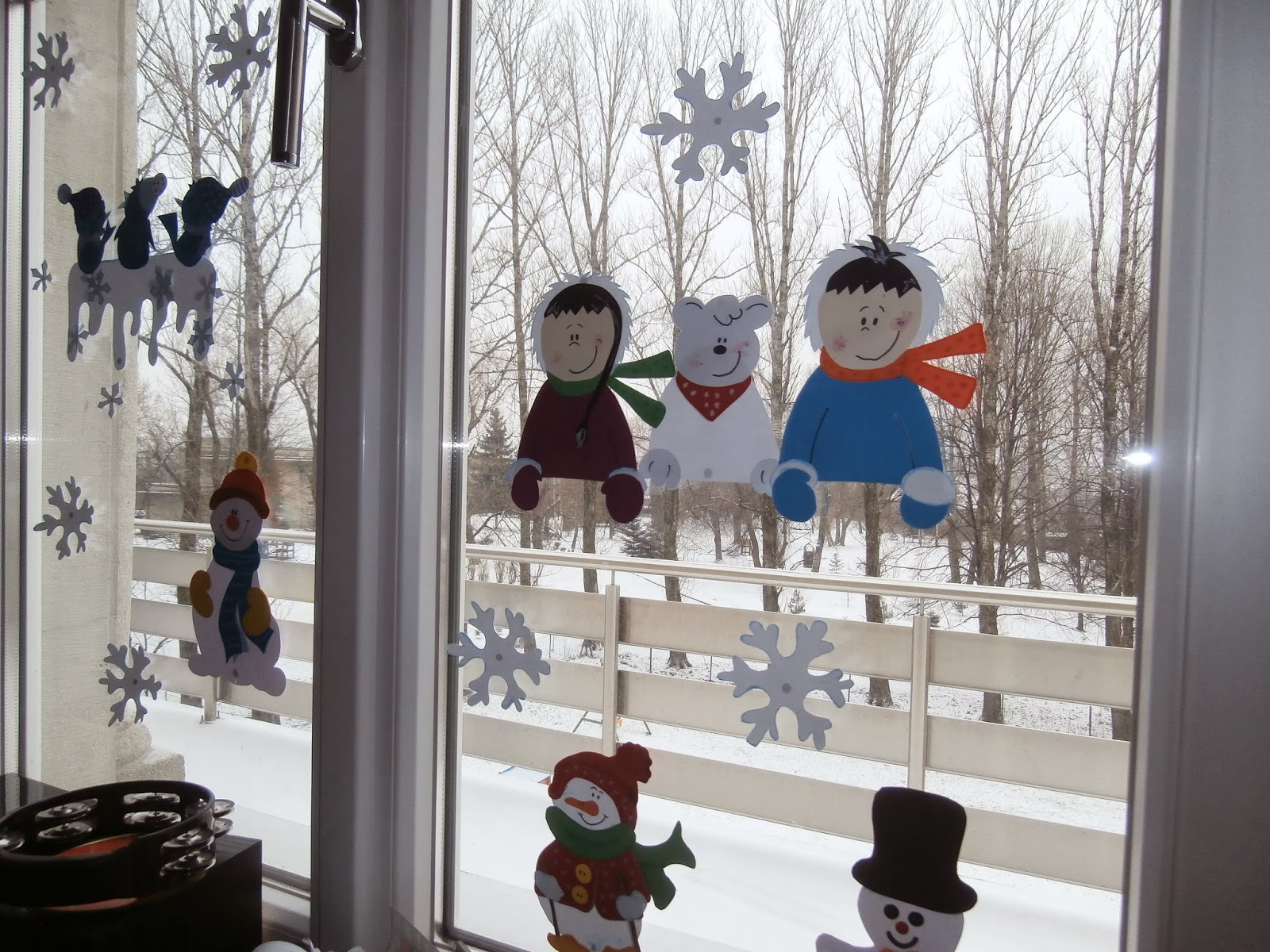 Galeria twórczości przedszkolnej: Zimowe okna