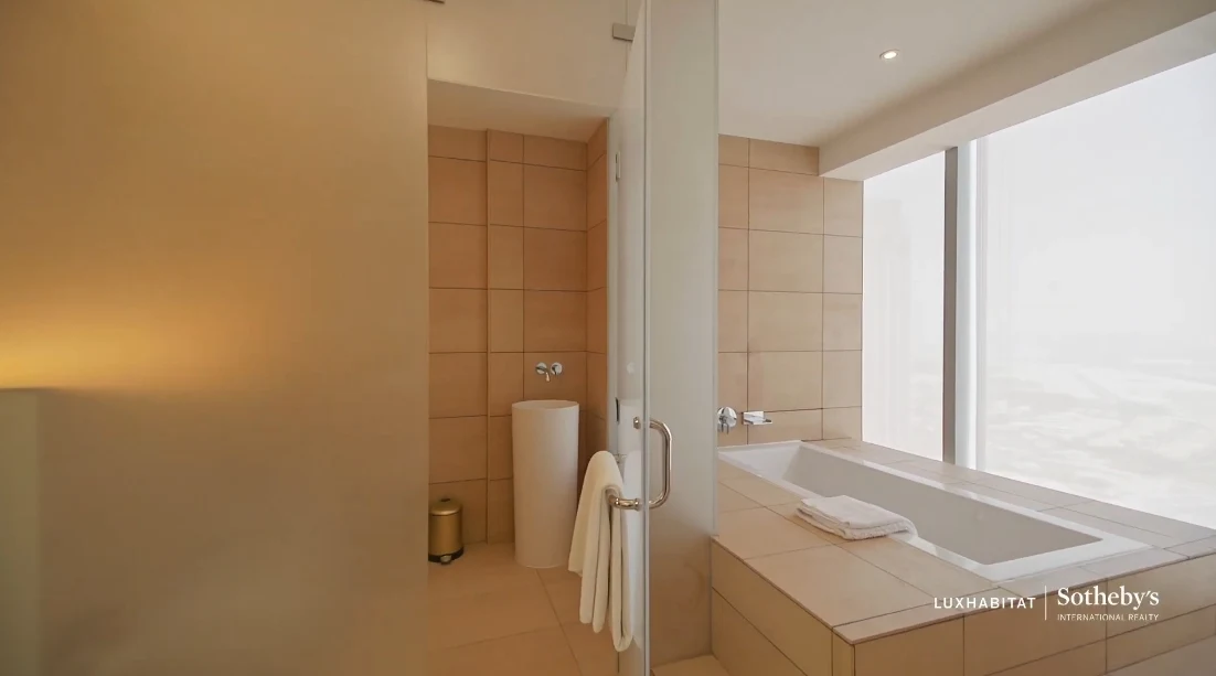 36 Photos vs. Address Dubai Mall Hotel Luxury Penthouse Interior Design Tour