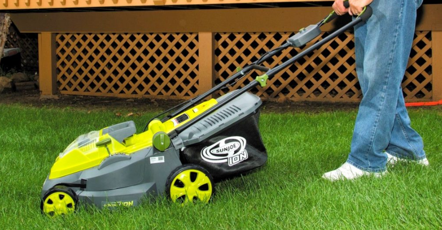Mowers Life: What Are The Pros And Cons Of Cordless Lawn Mowers?