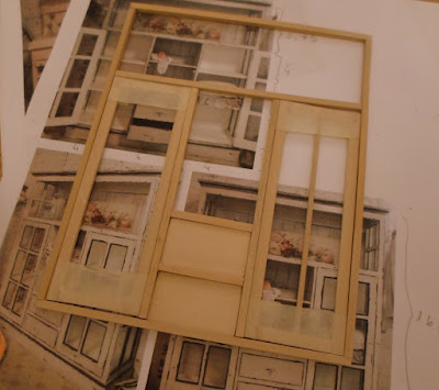 Las Margaritas: Armario de madera con cajones