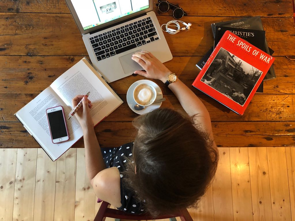 Digital Art Viewing and the Researcher ARCAblog