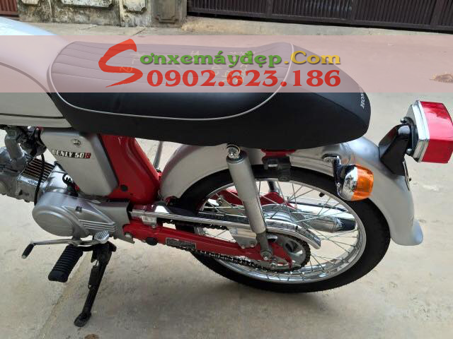Sơn xe Honda CD50S màu đỏ xám cực đẹp Sơn xe Honda CD50S màu đỏ xám cực đẹp