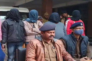 पकड़ौआ विवाह से खतरे में पड़ी कुंवारे लड़कों की सुरक्षा! पुलिस की सतर्कता ने एक को बचाया, जानें कैसे पकड़ौआ विवाह से खतरे में पड़ी कुंवारे लड़कों की सुरक्षा! पुलिस की सतर्कता ने एक को बचाया, जानें कैसे
