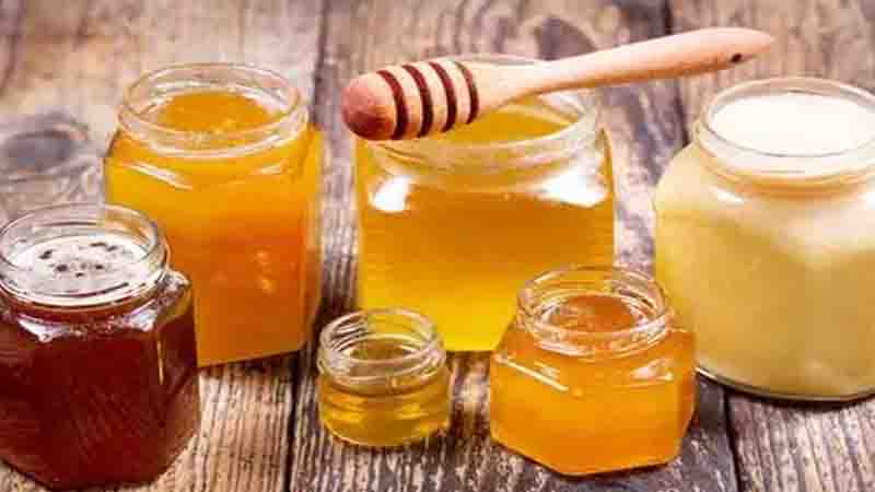 Honey Beauty Tips for Glowing Skin in Hindi