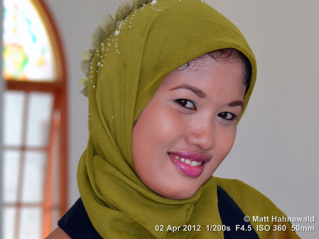 people, Indonesian Muslim lady, street portrait, headshot, Indonesia, Sumatra, Banda Aceh, beauty, hijab