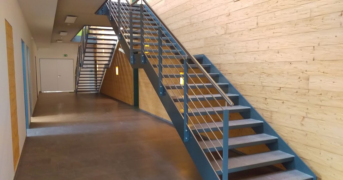 Frobel Metallbau Stahltreppe Podesttreppe