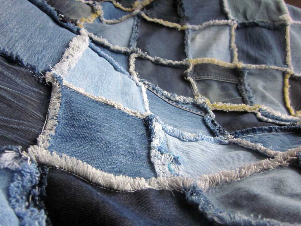 http://au303homedeco.blogspot.fr/2014/03/jeans-patchwork.html