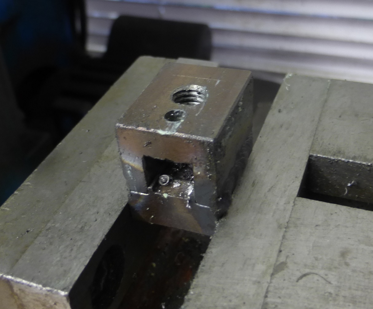 Jigsaw Blade Clamp Repair (UShank to TShank Conversion) Greens and Machines