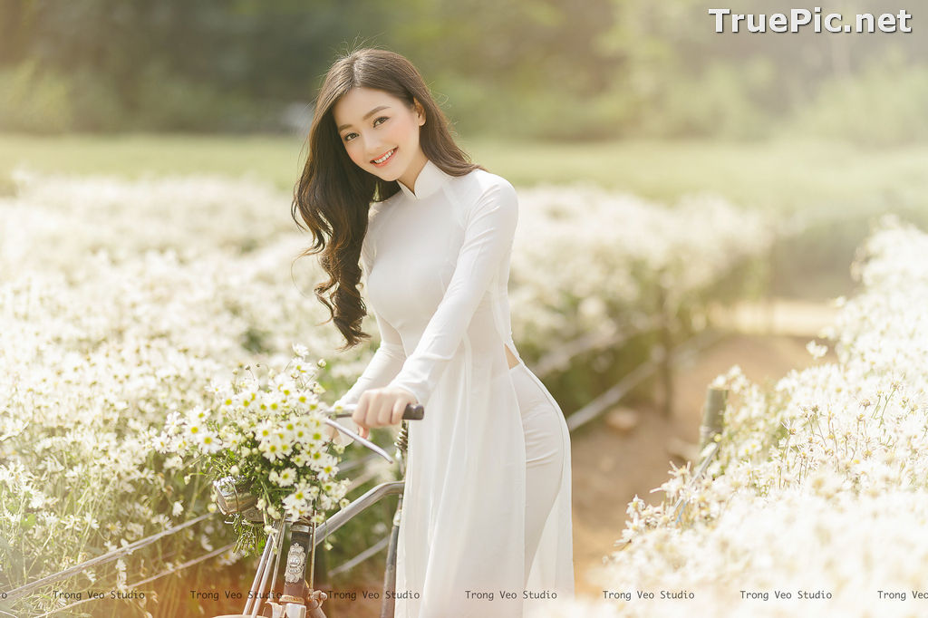 Image The Beauty of Vietnamese Girls with Traditional Dress (Ao Dai) #3 - TruePic.net - Picture-28