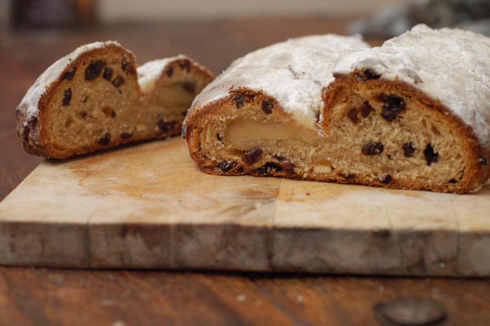 how to eat properly: stollen