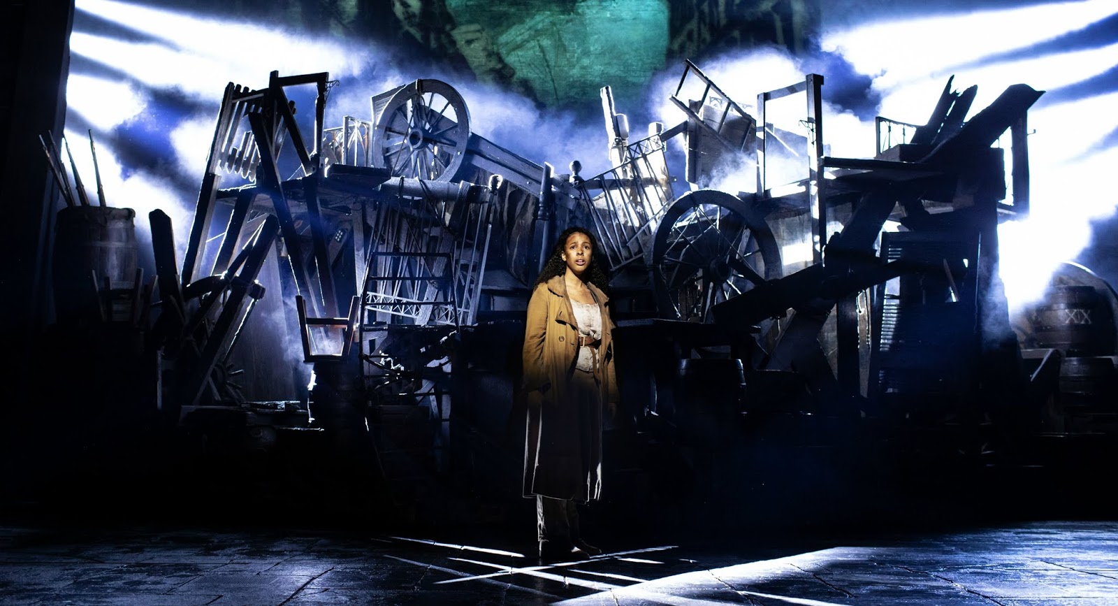 Les Misérables at Theatre Royal Newcastle New Girl in Toon