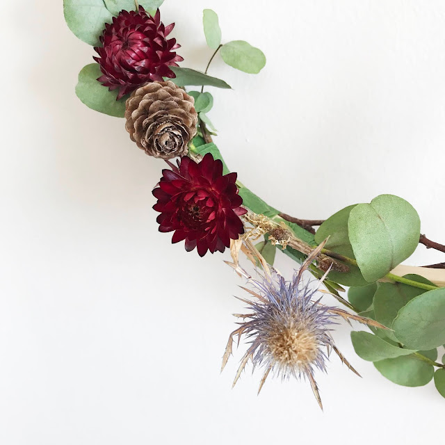 Dried Flowers DIY Floral Hoop