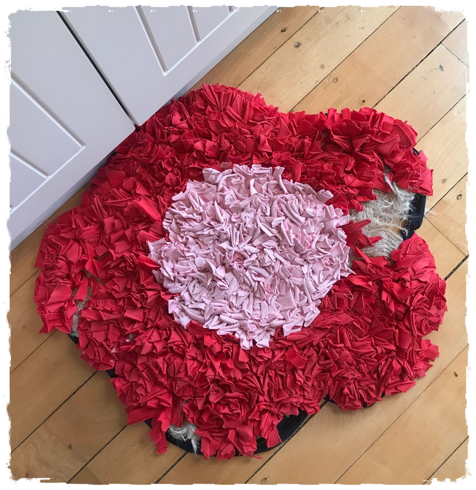 My Threadbear Life A Simple Rag Rug Tutorial