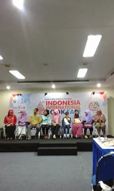 Penulis buku bacaan anak Indonesia