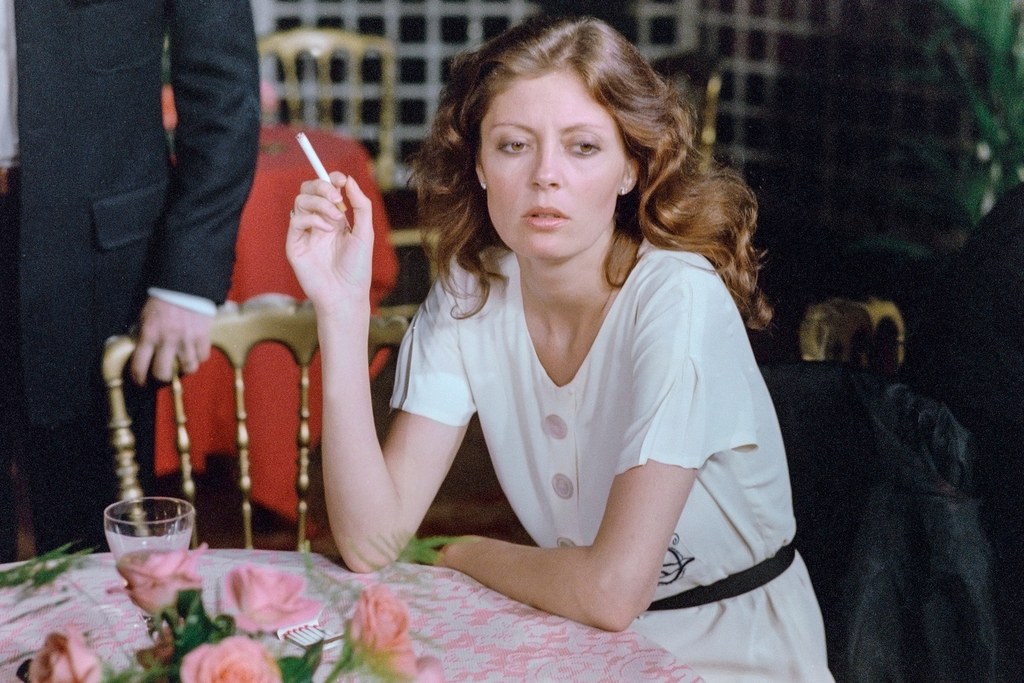 Dew Manufacturing Kangaroo 20 Amazing Photographs of a Young and Beautiful Susan Sarandon in the 1970s  and 1980s ~ Vintage Everyday