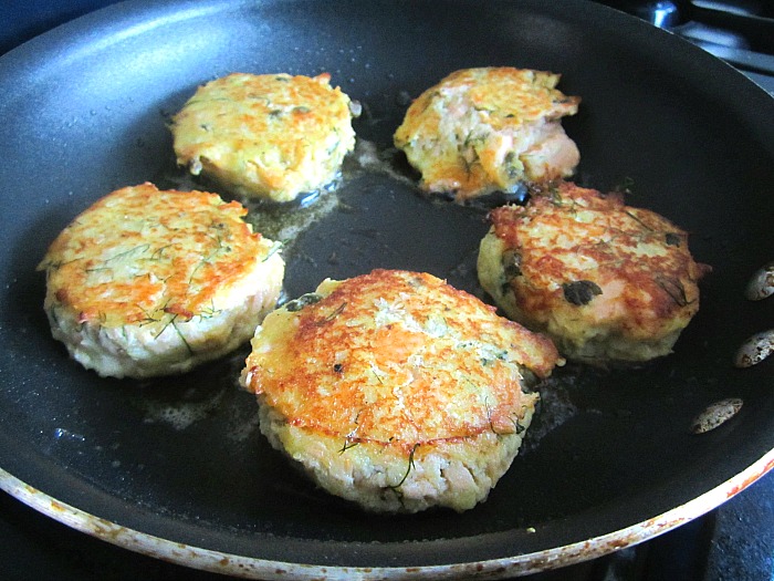 Leftover Mashed Potatoes = Fish Cakes