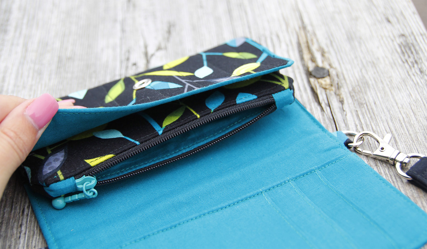Pink Pony Design How to reattach a zipper pull Video tutorial