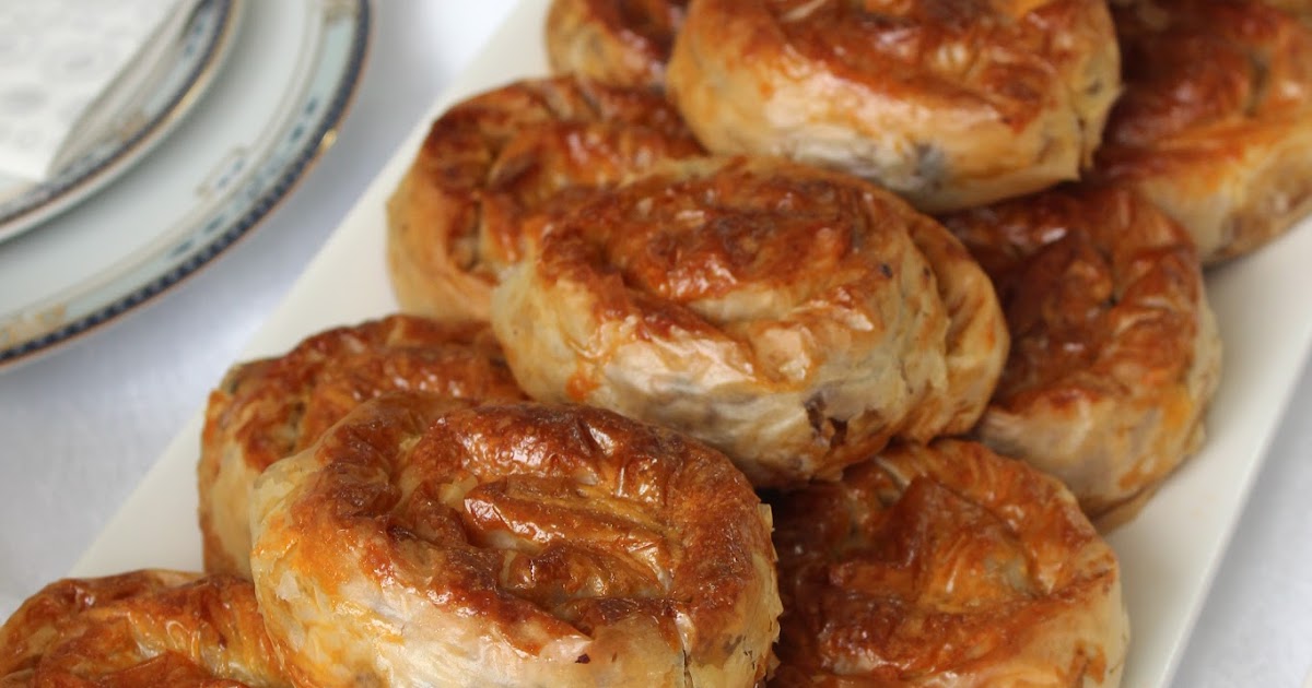 DAMLA ÇİKOLATA Baklava Yuklası İle Kıymalı Börek